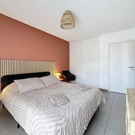 شقة Superbe 2ch, Clim, Terrasse, Pkg, Wifi, Tv *