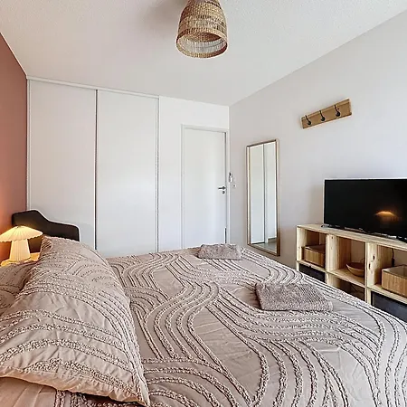 شقة Superbe 2ch, Clim, Terrasse, Pkg, Wifi, Tv