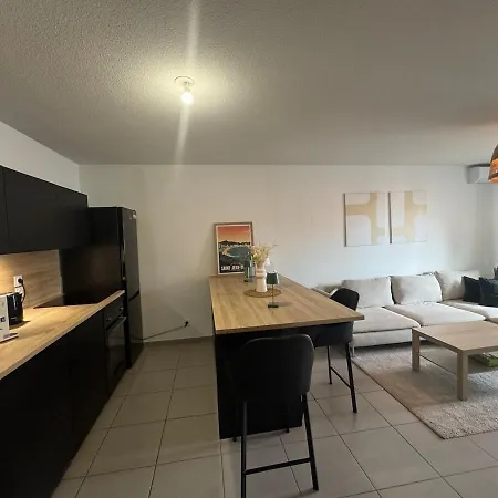 Lejlighed Superbe 2ch, Clim, Terrasse, Pkg, Wifi, Tv